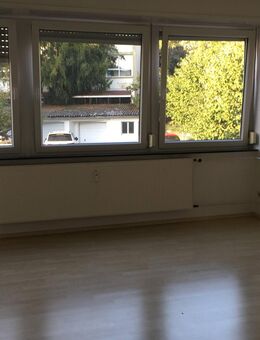 1,5 Zimmer Wohnung mit Balkon - Pforzheim