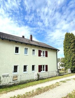 Charmantes 2-Familienhaus mit großem Grundstück in Riedenburg! - Riedenburg