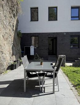 Nachhaltiges Wohnen: 3 Parteien - minimalistischer Stil - maximale Effizienz - Bad Ems