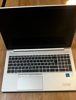 HP Elitebook 850 G8 intel i7 + Touchscreen, 16 GB Ram, 1TB Rom - Potsdam