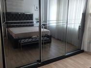 Mirror Schlafzimmer komplett - Gummersbach