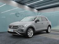 VW T-Roc, 1.0 TSI Style, Jahr 2023 - München