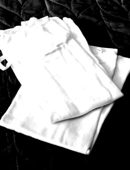 2 St. Damen Unterhemd gebraucht - Traunreut