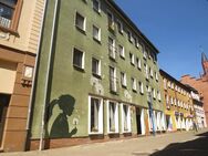 Geräumige 3-Raum Wohnung am Bitterfelder Markt - Bitterfeld-Wolfen