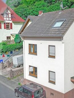 Gepflegtes Einfamilienhaus mit idyllischem Garten und Stellplatz - Bad Breisig