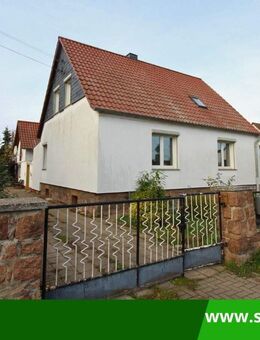 Ohne Käuferprovision! Freistehendes Einfamilienhaus mit viel Potenzial und großen Grundstück - Südliches Anhalt