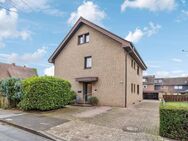 Zuhause mit Mehrwert oder solide Kapitalanlage - Modernisiertes Dreifamilienhaus in Avendwedde - Gütersloh