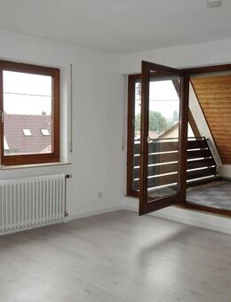 Top modernisierte Wohnung in ruhiger und zentraler Lage! - Eningen (Achalm)