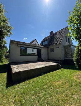 Freistehendes 6-Zimmer-Haus mit Garten in familienfreundlicher Lage Baunatal - Baunatal