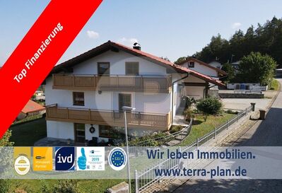 EINFAMILIENHAUS MIT ELW UND AUSGEBAUTER DACHGESCHOSSWOHNUNG