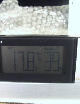 Drahtlos Thermometer und Hygrometer bis 50 Meter außen. Unbenutzt, zeigt Temperatur und Feuchtigkeit gleichzeitig an. - Oberhaching