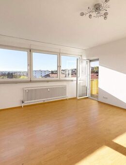Balkon auf 3 Zimmern - neues Badezimmer - Regensburg