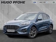 Ford Kuga, 2.5 l ST-Line 165kW, Jahr 2022 - Schwerin