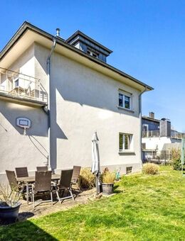 Freistehendes und charmantes Einfamilienhaus in zentraler Wohnlage von Opladen sucht neue Eigentümer - Leverkusen