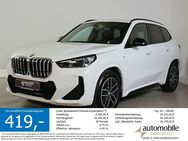 BMW X1, xDr 23dA M Sportpaket Park, Jahr 2022 - Paderborn