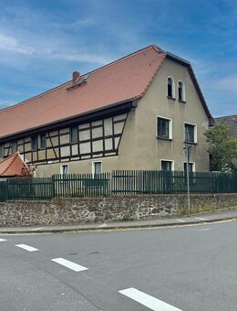 Historischer Dreiseitenhof mit großem Grundstück in Dreiskau-Muckern - Großpösna