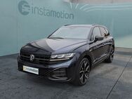 VW Touareg, 3.0 TDI R-Line Black, Jahr 2024 - München