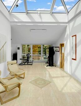 Exklusive 4-Zimmer-Wohnung mit Blick ins Grüne an der Greenwichpromenade - Berlin