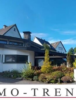 +Sanierungsbedürftige Immobilien mit gr. Grundstück, 1 Haus leer stehend, 2. Haus zurzeit vermietet+ - Overath