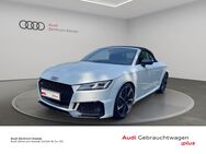 Audi TT RS, 2.5 TFSI qu Roadster, Jahr 2022 - Kassel