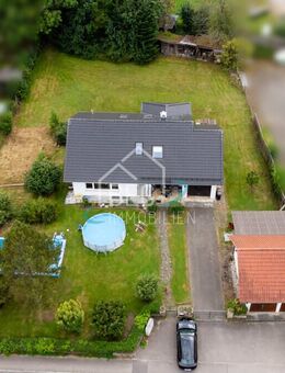 Freistehendes Zweifamilienhaus mit Einliegerwohnung und großem Garten - Schwäbisch Hall