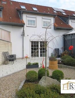 Keine Käuferprovision! Viel Platz für die Familie! Wunderschönes RMH - ruhige & WOB nahe Wohnlage - Rühen
