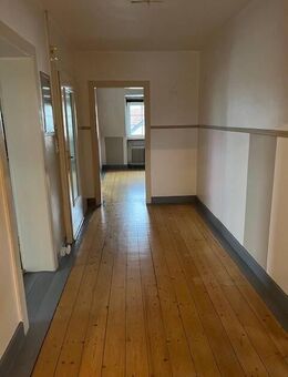 Exclusive DG Wohnung in einer Jugenstilvilla im Zentrum von Welver zu vermieten - Welver