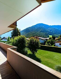 Großzügige 4-Zimmer-OG-Wohnung mit weitläufigem Panoramablick - Rottach-Egern