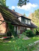 Tierliebhaber aufgepasst, Einfamilienhaus mit Einliegerwohnung, 8000 qm Grundstück am Hamburger Stadtrand in 21217