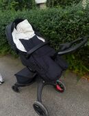 Kinderwagen in 13059