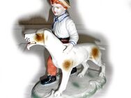 Schöne Porzellanfigur, Junge mit Hund - Nürnberg