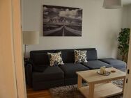 Provisionsfrei: Exklusiv möbl. 2 Zimmer Whg. in Bockenheim // Fully Furnished 2 Room Flat - Frankfurt (Main)