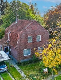 Traditionsreiches Gebäude in Neuhaus, das auf eine liebevolle Wiederbelebung wartet - Neuhaus (Oste)