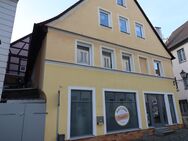 Gepflegtes, großzügiges Mehrfamilienhaus mit Gewerbe in 91522 Ansbach - Ansbach