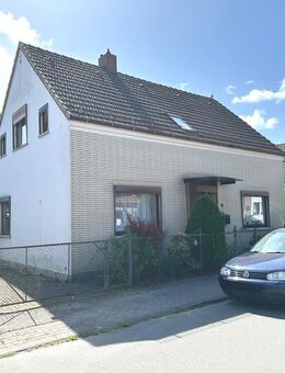 PURNHAGEN-IMMOBILIEN - Aumund/Vegesack, Freist. 1-Fam.-Haus mit gr. Grundstück in zentrumsnaher Lage - Bremen