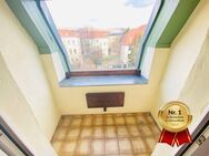 In Renovierung I Balkon I moderne Einbauküche I Tageslichtbad mit Badewanne - Dresden