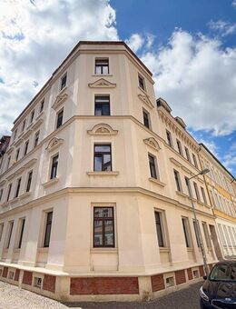 ++ Leerstehend, Balkon, PKW-Stellplatz! Charmante 3-Zimmer Dachgeschoss Wohnung ++ - Leipzig