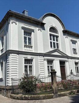 Ein Juwel der Jugendstilarchitektur - denkmalgeschützte Stadtvilla in Bayreuths bester Lage - Bayreuth