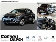 VW T-Roc, 1.5 TSI Style, Jahr 2023 - Zülpich