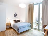 double occupancy, fully furnished studio apartment (bills included, registration, etc) - Berlin