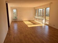 Großzügige, helle 2,5-Zimmer-Wohnung in Stadtrandlage, Böblingen-Diezenhalde - Böblingen