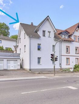 Charmantes 2-Familienhaus mit Doppelgarage und Terrasse - Wohnen in zentraler Lage von Weinheim - Weinheim