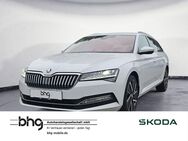 Skoda Superb, 2.0 TDI Combi Style, Jahr 2023 - Balingen