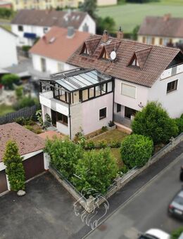 Großzügig und vielseitig nutzbar - Doppelhaushälfte in ruhiger Lage von Volkach - Volkach
