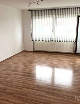 Helle 2 Zimmer-Wohnung mit Balkon in ruhiger Lage - vermietet - - Ludwigsburg