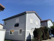 Wohnhaus mit Garage in Vilsbiburg/Achldorf - Vilsbiburg