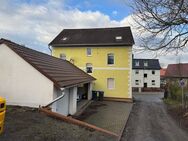 Wohnhaus mit drei WE in Neustadt (Orla) Kapitalanlage oder Eigennutzung mit Einliegerwohnung! - Neustadt (Orla)