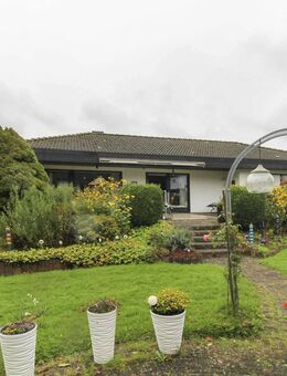Wohlfühloase: Zuhause in schöner, ruhiger Lage in Monschau - 2 Bungalows und Einliegerwohnung - Monschau