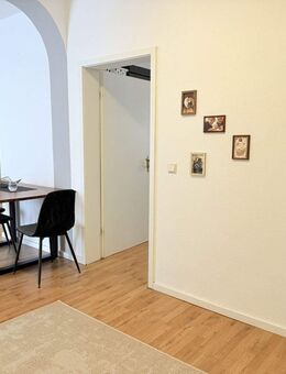 **vermietete 2 Zimmer Wohnung im OG mit Balkon** - Ludwigshafen (Rhein)