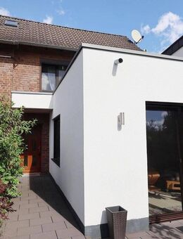 VIERSEN-Süchteln: Modernisiertes Einfamilienhaus in Feldrandlage - Viersen